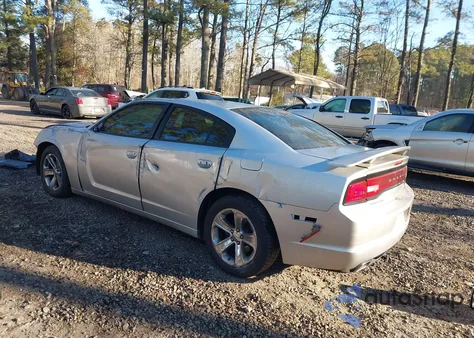 2012 Dodge Charger Sxt z USA, uszkodzony, nr VIN 2C3CDXHG4CH304593